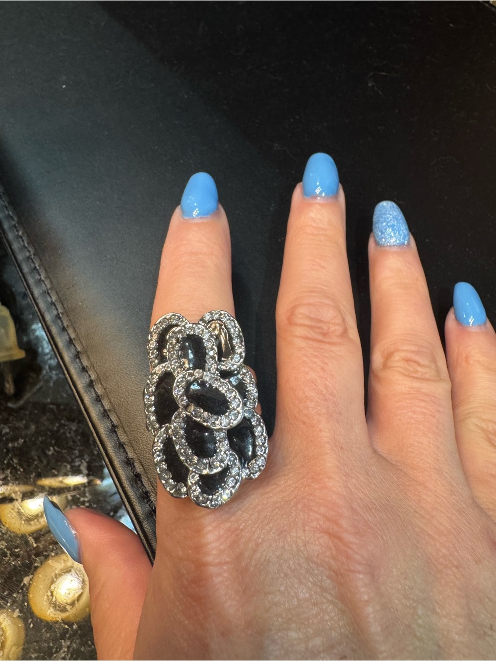Premier Designs Black and Silver Statement Loop Ring - Women Jewelry
